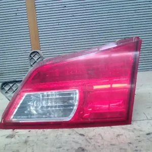 Prémium SUBARU Legacy2009-2014 BM/BR Jobb belső hátsó lámpa bontott alkatrész