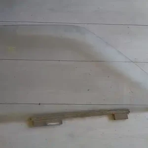 SUBARU LIBERO Jobb első ajtóüveg bontott alkatrész Exkluzív ajánlat