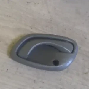 Akciós ár SUZUKI ALTO 02-09 Bal első belső kilincs bontott alkatrész