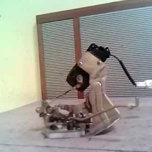 Vásárlói kedvenc SUZUKI ALTO 02-09 Jobb hátsó ajtó zárszerkezet központi záras 5 ajtós bontott alkatrész