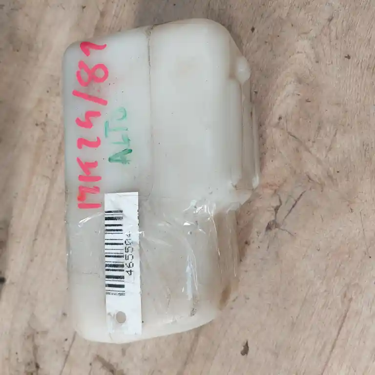 Alacsony ár SUZUKI ALTO 02-09 Kiegyenlítő tartály 1.1i bontott alkatrész