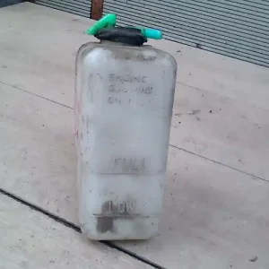 Árcsökkenés SUZUKI ALTO 02-09 Kiegyenlítő tartály bontott alkatrész