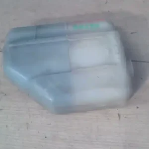 Vedd meg online SUZUKI Baleno 1998.09.01-2002.12.31 Kiegyenlítő tartály kupak nélkül,1.3i bontott alkatrész