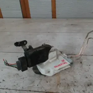 Vedd meg most SUZUKI IGNIS Bal első ajtó zárszerkezet központi záras bontott alkatrész