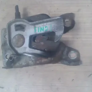 Árengedmény SUZUKI IGNIS Motorháztető zár bontott alkatrész