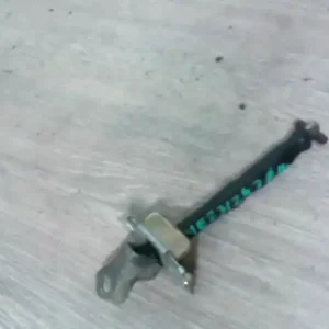 Árengedmény SUZUKI LIANA Jobb hátsó ajtóhatárolóbontott alkatrész