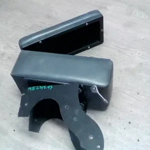 Utolsó esély SUZUKI LIANA Könyöklő bontott alkatrész