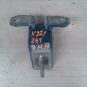 Végkiárusítás SUZUKI SWIFT 05-10 Jobb hátsó alsó ajtózsanér 5 ajtós bontott alkatrész