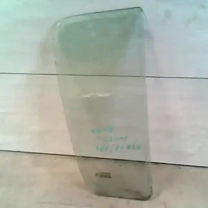 Ajánlat SUZUKI SWIFT 05-10 Jobb hátsó fixüveg ajtóban 5 ajtós bontott alkatrész