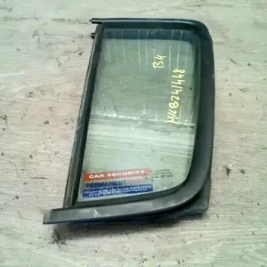 Azonnal elérhető SUZUKI SWIFT 05-10 Oldalablak üveg bal hátsó c oszlop 5 ajtós, ferdehátú bontott alkatrész