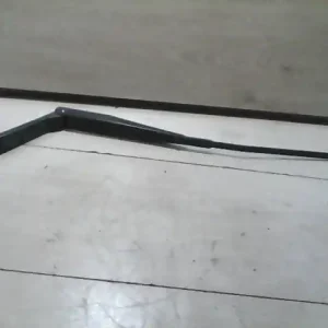 Akciós ár SUZUKI SWIFT 89-96 Ablaktörlő kar jobb első bontott alkatrész