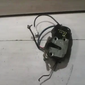 Végkiárusítás SUZUKI SWIFT 89-96 Bal első ajtó zárszerkezet központi záras bontott alkatrész