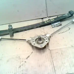 Alacsony ár SUZUKI SWIFT 89-96 Bal hátsó ablakemelő szerkezet mechanikus bontott alkatrész