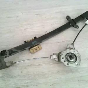 Akció SUZUKI SWIFT 89-96 Bal hátsó ablakemelő szerkezet mechanikus 5 ajtós bontott alkatrész