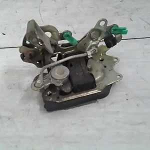 Vedd meg online SUZUKI SWIFT 89-96 Bal hátsó ajtó zárszerkezet mechanikus bontott alkatrész