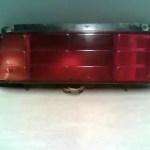 Akció SUZUKI SWIFT 89-96 Bal hátsó lámpa3 ajtós bontott alkatrész