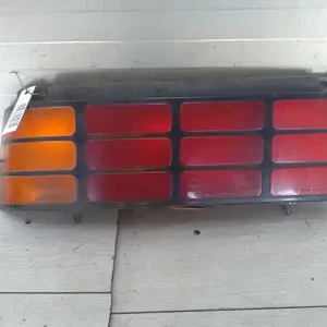 Akció SUZUKI SWIFT 89-96 Bal hátsó lámpa bontott alkatrész