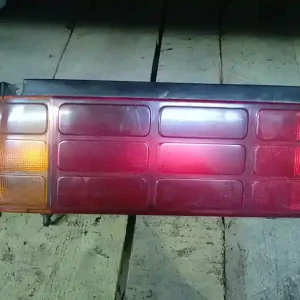 Akciós ár SUZUKI SWIFT 89-96 Bal hátsó lámpa bontott alkatrész