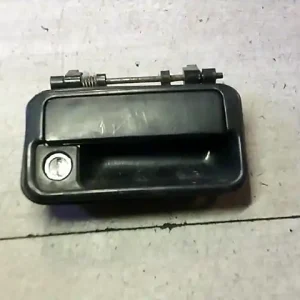 Akciós ár SUZUKI SWIFT 89-96 Jobb első külső kilincsbontott alkatrész