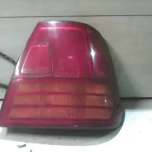 Akciós ár SUZUKI SWIFT 89-96 Jobb hátsó lámpa 4 ajtós bontott alkatrész