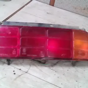 Akció SUZUKI SWIFT 89-96 Jobb hátsó lámpa bontott alkatrész