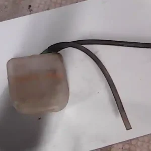 Vásárlói kedvenc SUZUKI SWIFT 89-96 Kiegyenlítő tartály bontott alkatrész