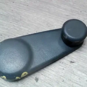 Végkiárusítás SUZUKI SWIFT 96-05 Ablak tekerő kar bontott alkatrész