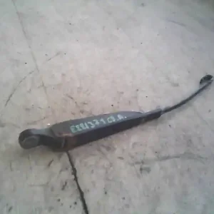 Vedd meg online SUZUKI SWIFT 96-05 Ablaktörlő kar hátsó bontott alkatrész