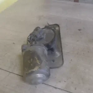 Vedd meg most SUZUKI SWIFT 96-05 Ablaktörlő motor első 1.0 i bontott alkatrész