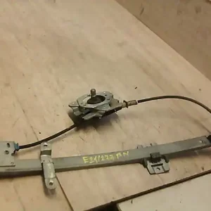 Újdonság SUZUKI SWIFT 96-05 Bal hátsó ablakemelő szerkezet mechanikus bontott alkatrész