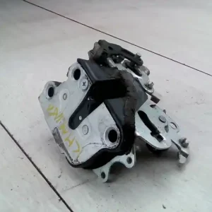 Vedd meg most SUZUKI SWIFT 96-05 Bal hátsó ajtó zárszerkezet mechanikus bontott alkatrész