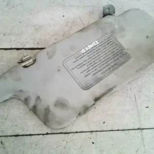 Vedd meg most SUZUKI SWIFT 96-05 Bal napellenző bontott alkatrész