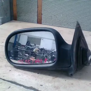 Vedd meg most SUZUKI SWIFT 96-05 Bal visszapillantó tükör mechanikus bontott alkatrész