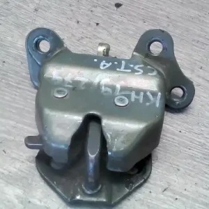 Vedd meg most SUZUKI SWIFT 96-05 Csomagtér ajtó zárszerkezet bontott alkatrész