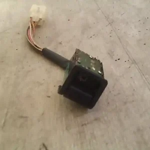 Szuper akció SUZUKI SWIFT 96-05 Hátsó ablaktörlő kapcsoló bontott alkatrész