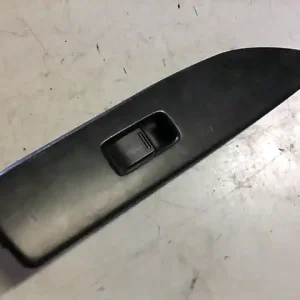 Utolsó esély SUZUKI SWIFT 96-05 Jobb első ablakemelő kapcsoló bontott alkatrész