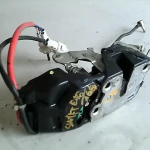 Szuper akció SUZUKI SWIFT 96-05 Jobb első ajtó zárszerkezet központizáras bontott alkatrész