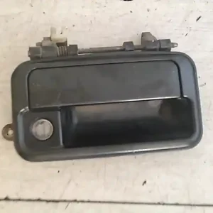 Szuper akció SUZUKI SWIFT 96-05 Jobb első külső kilincs bontott alkatrész