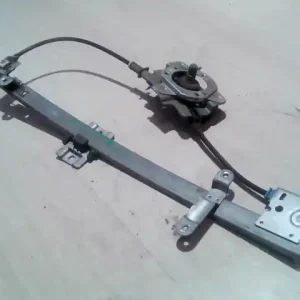 Árengedmény SUZUKI SWIFT 96-05 Jobb hátsó ablakemelő szerkezet 4 ajtós bontott alkatrész