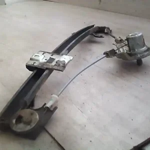 Vedd meg online SUZUKI SWIFT 96-05 Jobb hátsó ablakemelő szerkezet mechanikus bontott alkatrész