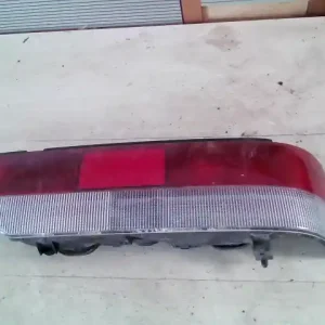 Árengedmény SUZUKI SWIFT 96-05 Jobb hátsó lámpa bontott alkatrész