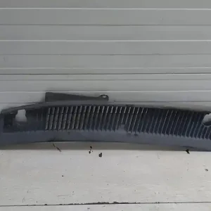 Azonnal elérhető SUZUKI SWIFT 96-05 Levélrács bontott alkatrész