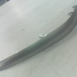 Utolsó esély SUZUKI SX4 Díszlécbal középkonzol bontott alkatrész