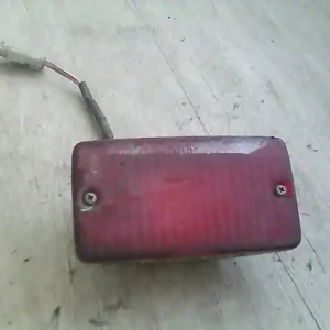 Alacsony ár SUZUKI WAGON R Hátsó ködlámpabontott alkatrész