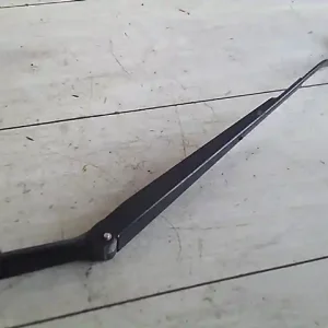 Árcsökkenés SUZUKI WagonR+ Ablaktörlő kar bal első bontott alkatrész