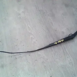 Vedd meg most SUZUKI WagonR+ Ablaktörlő kar bal első 5 ajtós bontott alkatrész