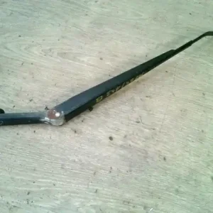 Vedd meg most SUZUKI WagonR+ Ablaktörlő kar bal első bontott alkatrész