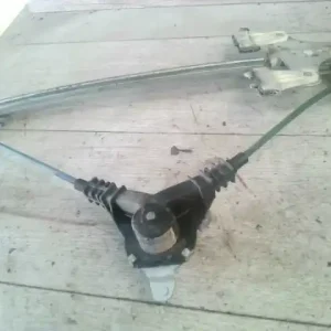 Akció SUZUKI WagonR+ Bal hátsó ablakemelő szerkezet mechanikus 5 ajtós bontott alkatrész