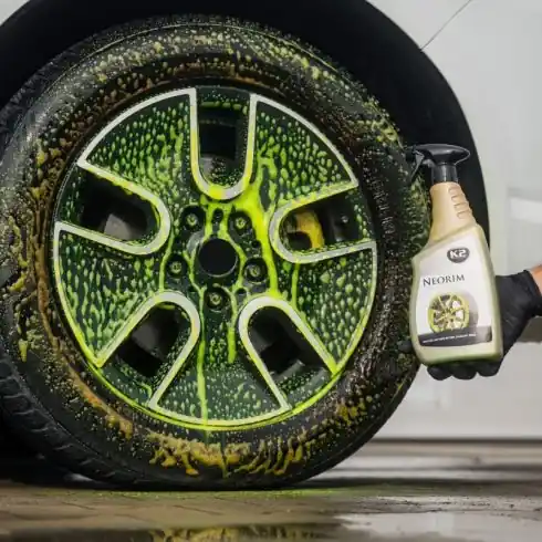 Expressz szállítás K2 NEORIM felni és gumitisztító spray 700ml G177