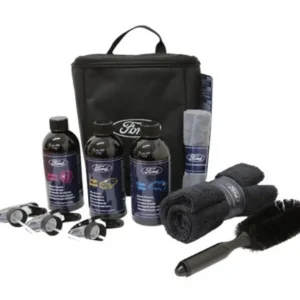 Biztonságos fizetés FORD külső autóápolási ajándékcsomag 6 db-os WAX Viasz Üveg tisztító Felnitisztító Törlőkendő és Felni tisztító kefe 2753114